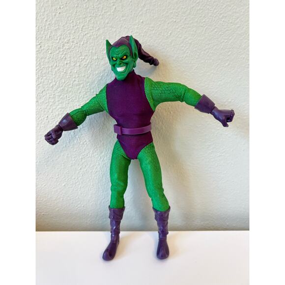 Marvel Signature Series Spider-Man Origins Green Goblin Fully Posable 2006